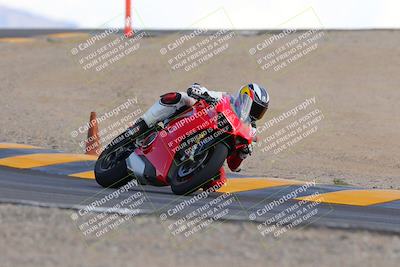 media/Oct-03-2022-Moto Forza (Mon) [[5f077a3730]]/Advanced Group/Session 5 (Turn 12)/